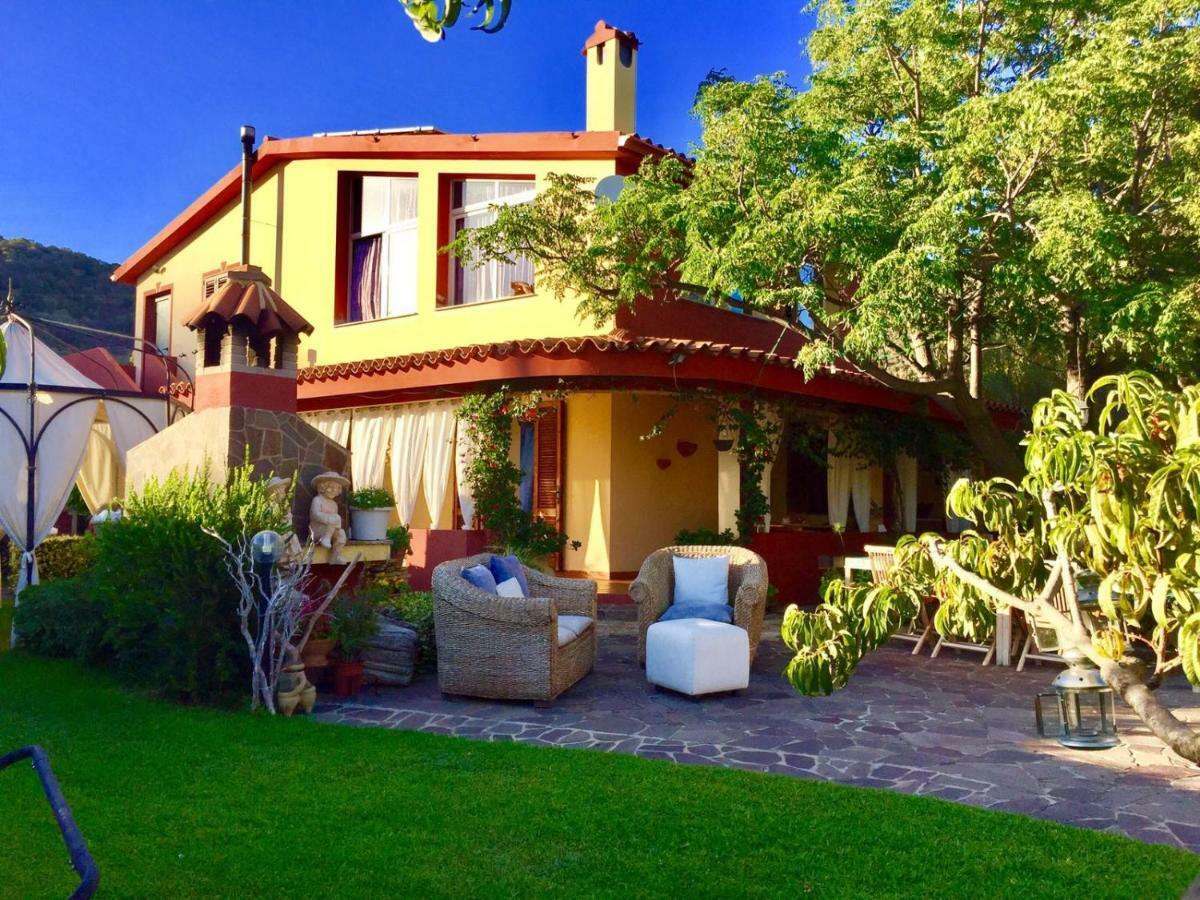 Casa Vacanze Richi&Michi Chia Villa Kültér fotó